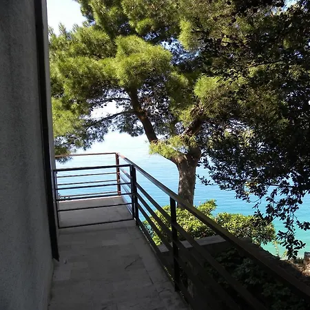 Apartment Maristika Omiš